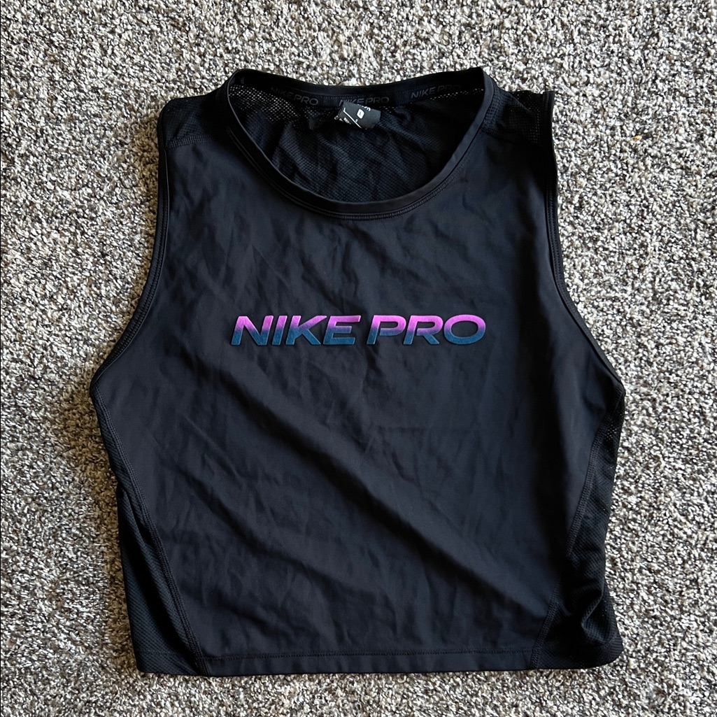 Nike  Nike Pro Tank